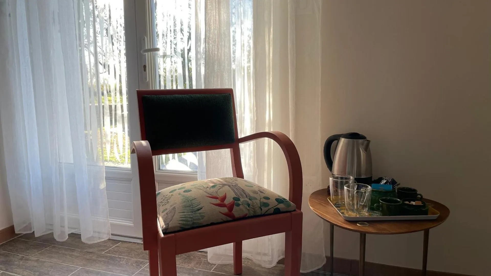 فندق مبيت وإفطار مبيت وإفطار مْواساك A L Ombre Des Chenes فرنسا